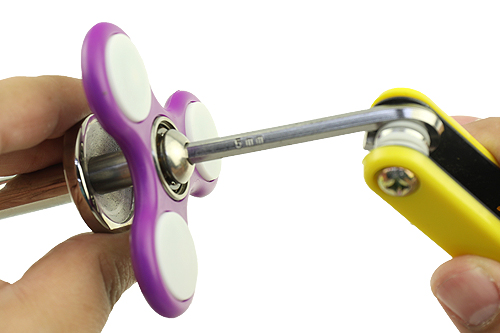 5b51c497c54b9 ハンドスピナー付きアナルプラグ - 画像 (6)